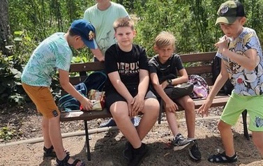 15